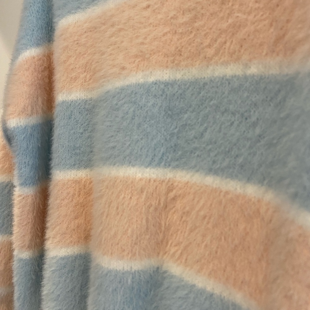 Fuzzy Pink & Blue top from Riff Raff Boutique - Picture 3 of 5
